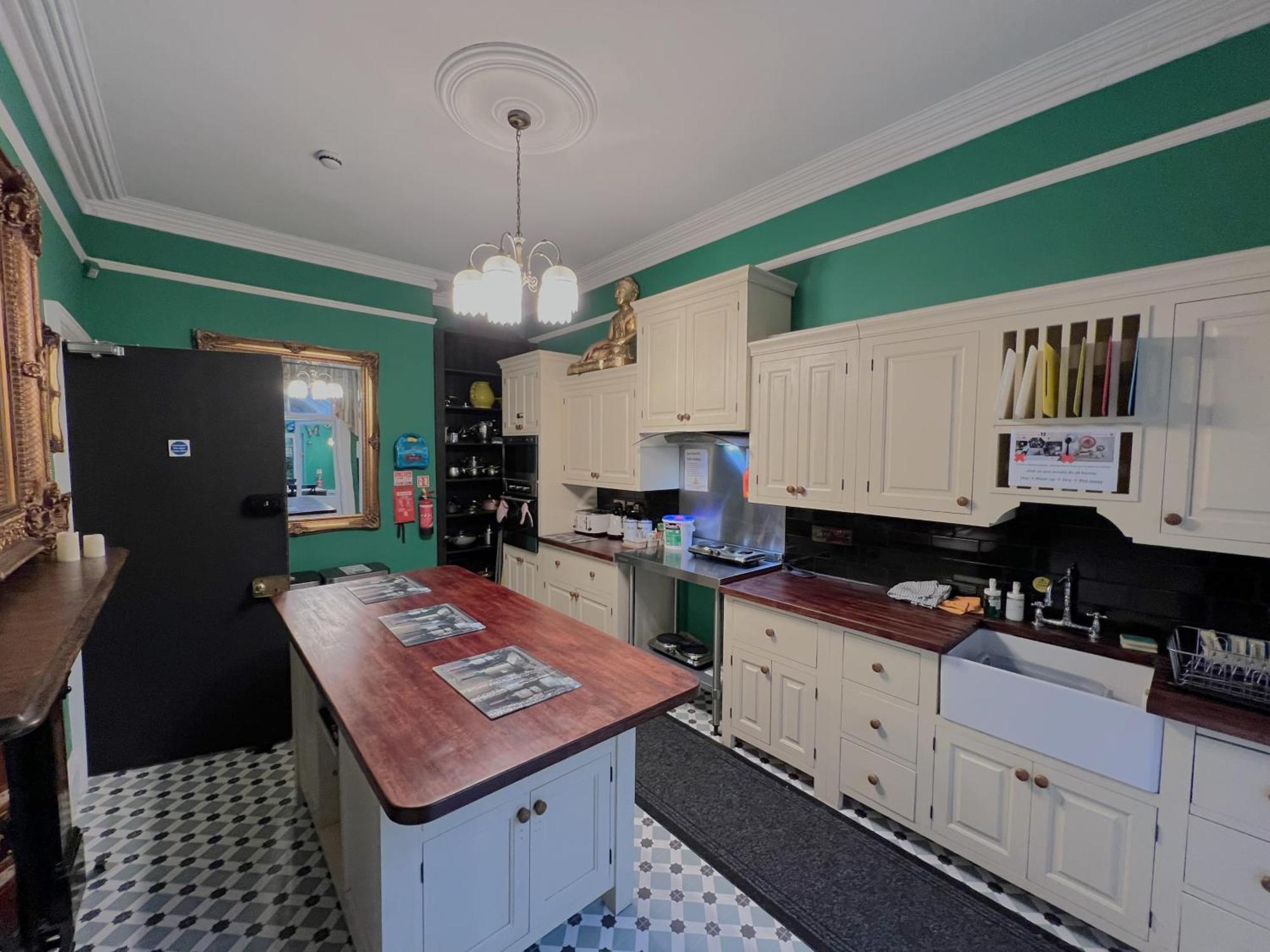 Melbury Rooms & Studios Exeter Bagian luar foto